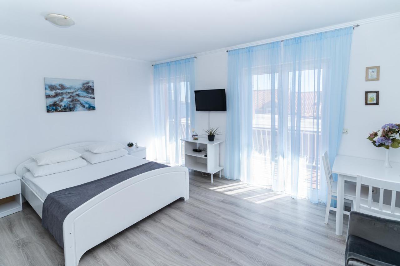 Benic Apartments Mlini Luaran gambar