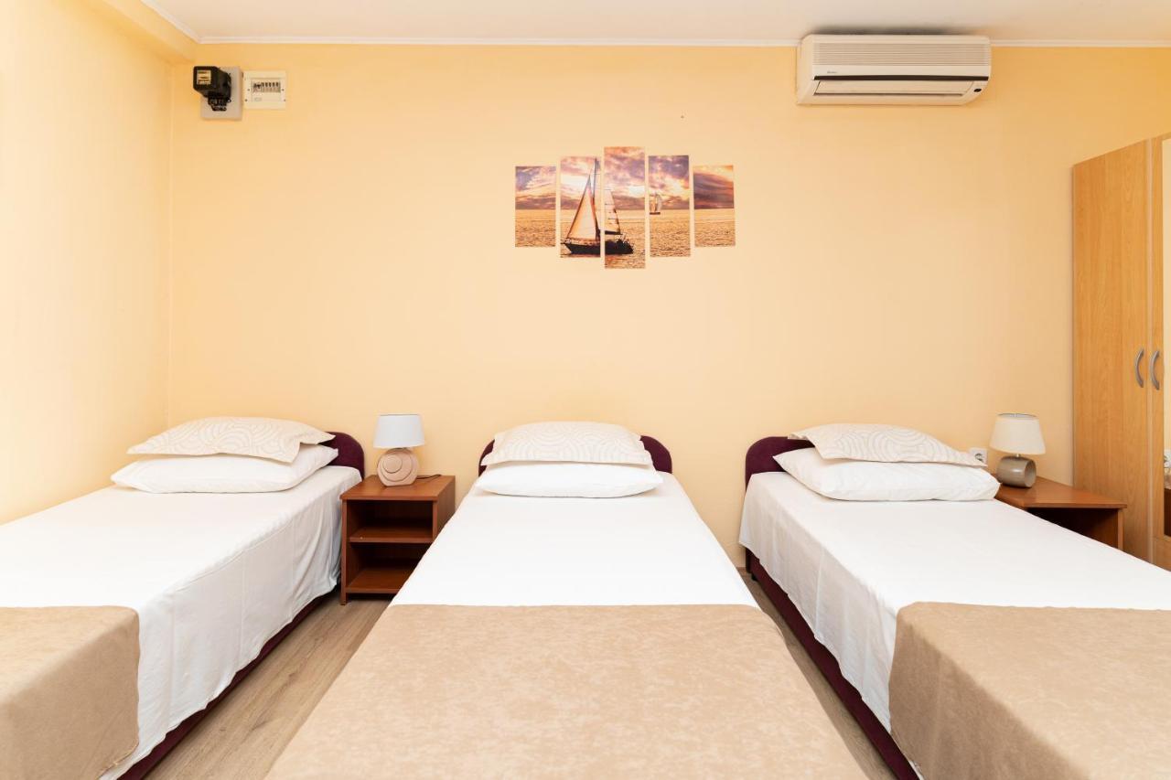 Benic Apartments Mlini Luaran gambar